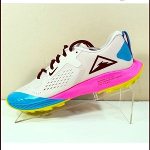 NEW Nike Air Zoom Terra Kiger 5 Running Shoes Sz 9